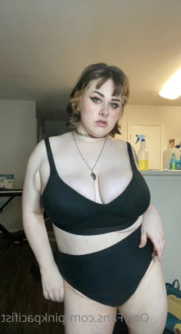 Rachel 💕 [ pinkpacifist ] Onlyfans leaked photo 14046771 on Hotleaks.tv