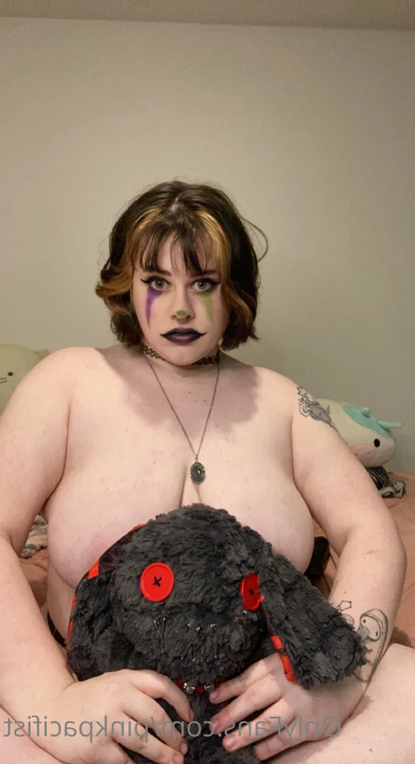 Rachel 💕 [ pinkpacifist ] Onlyfans leaked photo 15637971 on Hotleaks.tv
