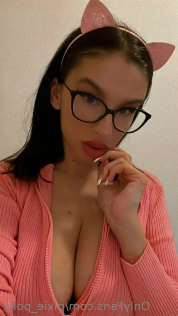 Polly🧚💜 [ pixie_polly ] Onlyfans leaked photo 12929296 on Hotleaks.tv