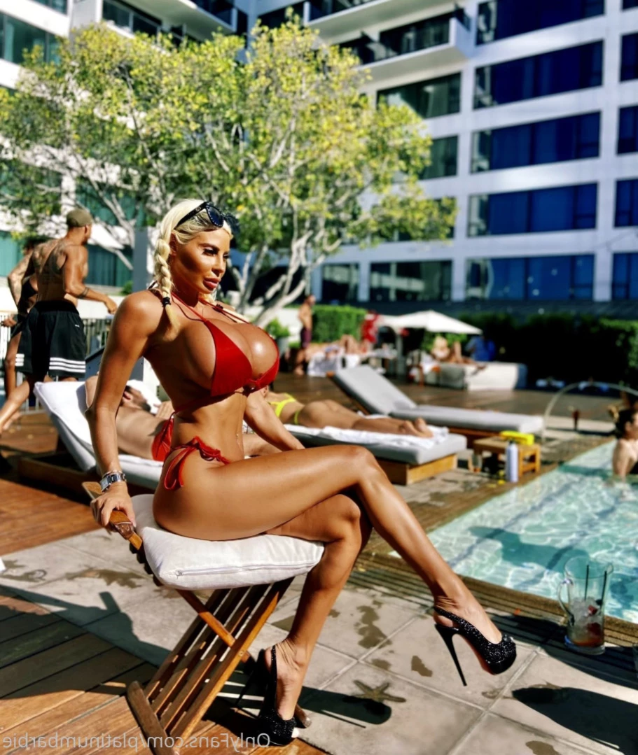 Bombshell Skyler [ plasticbarbie2000 ] Onlyfans leaked photo 10893533 on Hotleaks.tv