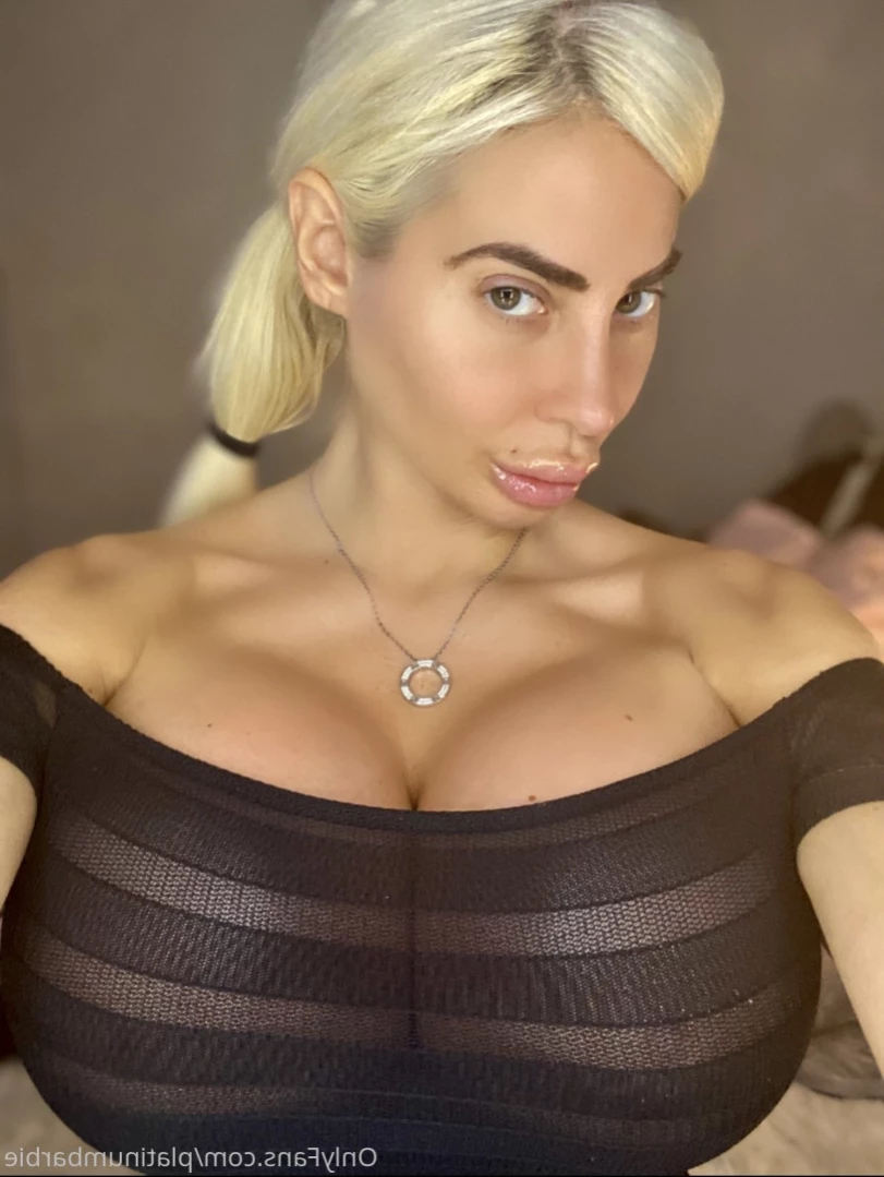 Bombshell Skyler [ plasticbarbie2000 ] Onlyfans leaked photo 14701896 on Hotleaks.tv