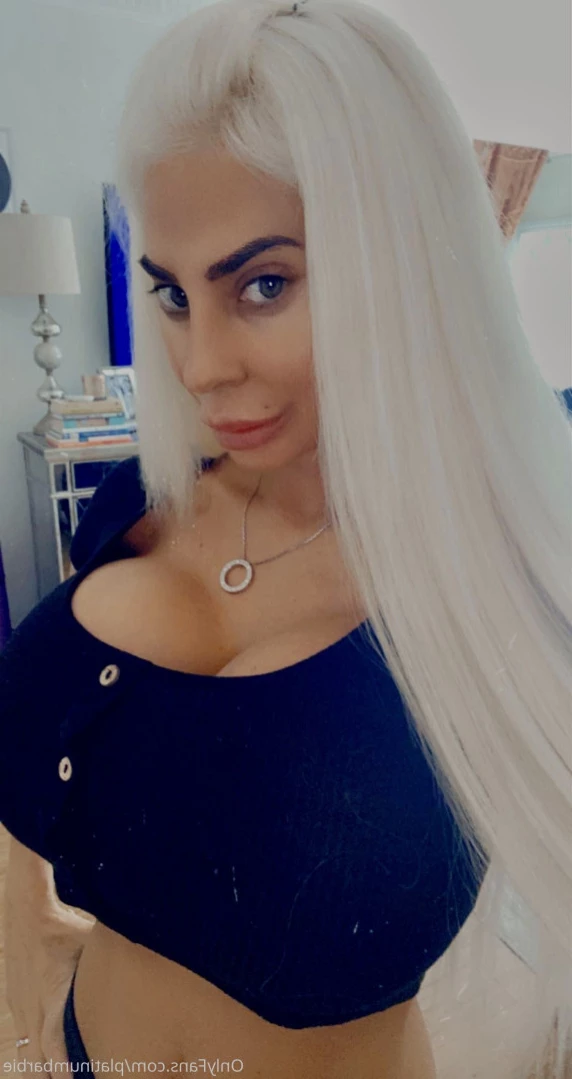 Bombshell Skyler [ plasticbarbie2000 ] Onlyfans leaked photo 15818335 on Hotleaks.tv