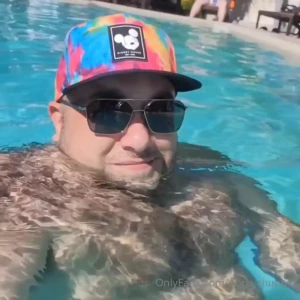 Two Fat Guys In Love 🥰 🐷 [ porkychubbie ] Onlyfans leaked video 11315311 on Hotleaks.tv