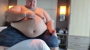 Two Fat Guys In Love 🥰 🐷 [ porkychubbie ] Onlyfans leaked video 12295624 on Hotleaks.tv