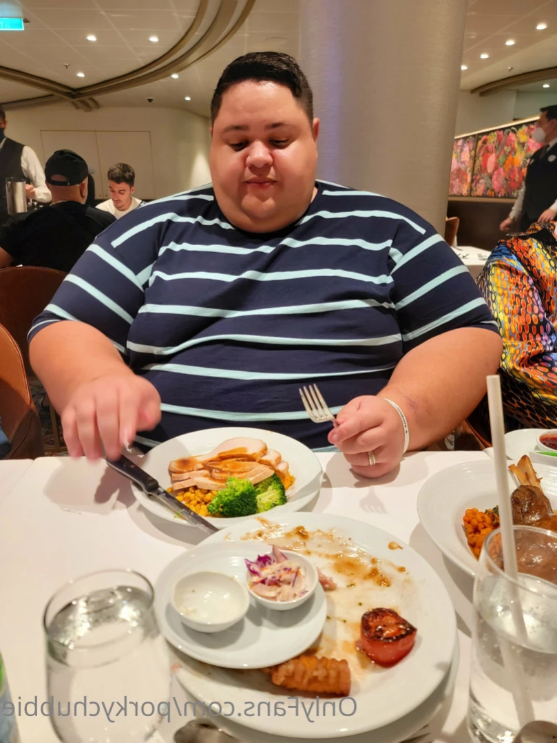 Two Fat Guys In Love 🥰 🐷 [ porkychubbie ] Onlyfans leaked photo 14056318 on Hotleaks.tv