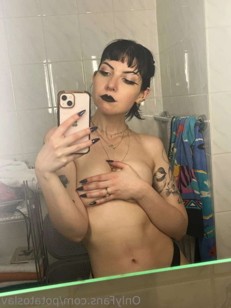 Rachel [ potatoslav ] Onlyfans leaked photo 14054623 on Hotleaks.tv