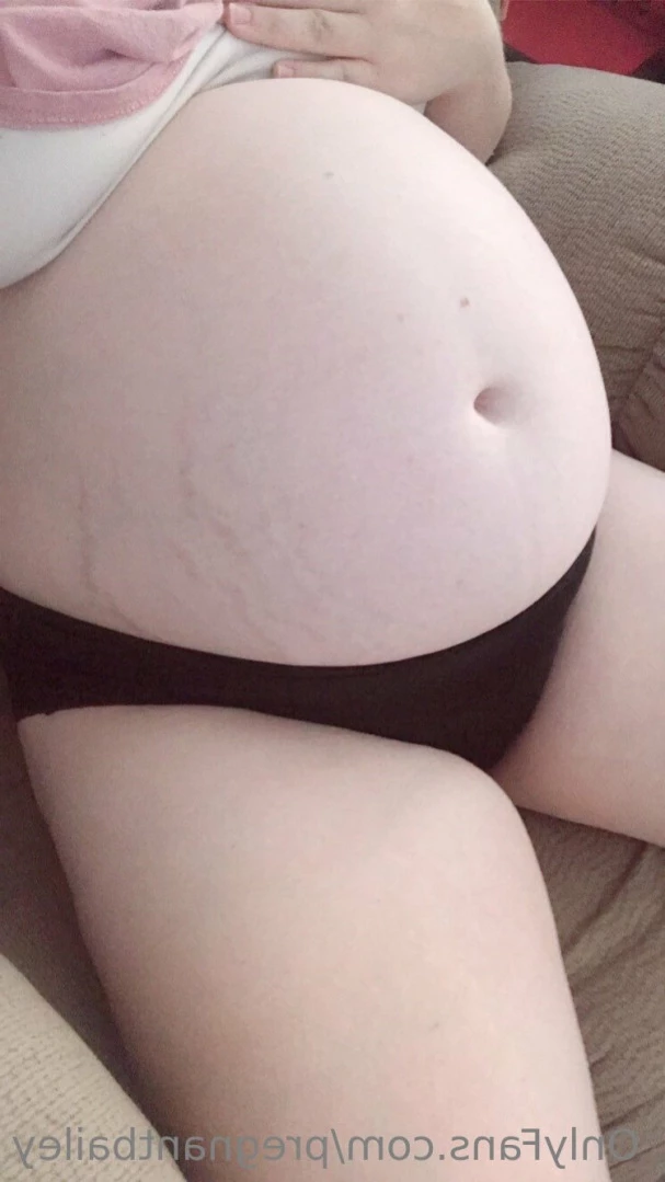 Pregnant Bailey [ pregnantbailey ] Onlyfans leaked photo 14059250 on Hotleaks.tv