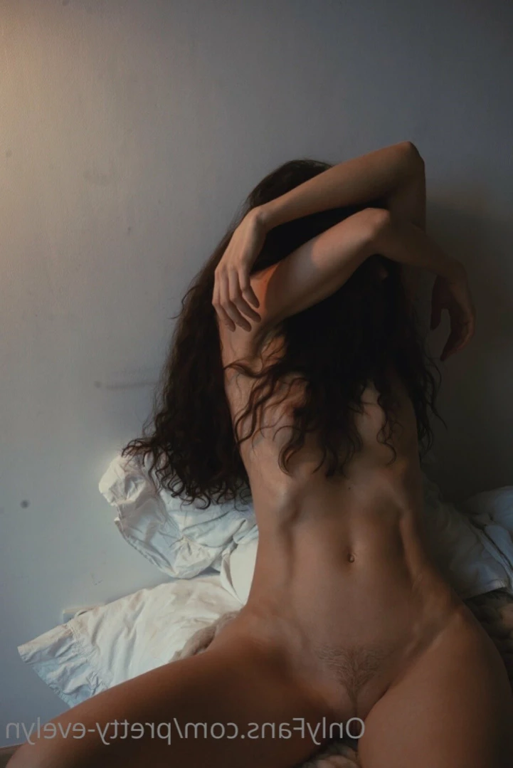 Pretty Evelyn [ pretty-evelyn ] Onlyfans leaked photo 15822016 on Hotleaks.tv