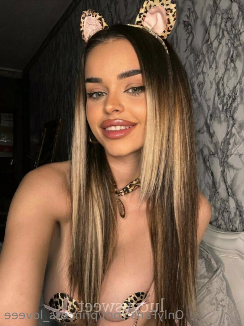 🎀𝒫𝓇𝒾𝓃𝒸𝑒𝓈𝓈 𝐿𝑜𝓁𝒾𝓉𝒶🎀 [ princess_loveee ] Onlyfans leaked photo 12921423 on Hotleaks.tv