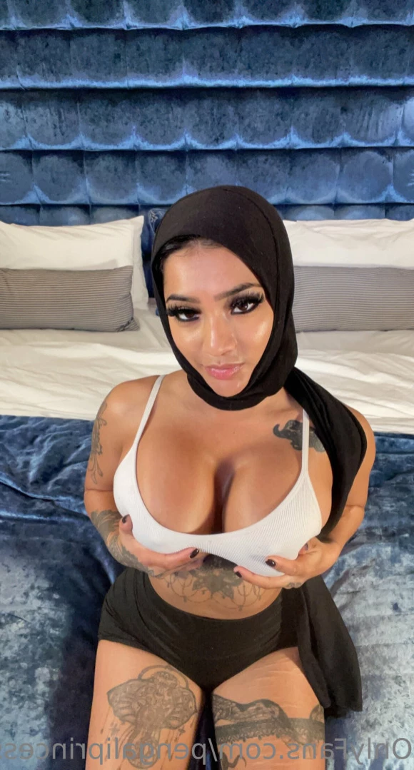 Yasmina Khan 💘 [ pengaliprincess ] Onlyfans leaked photo 11438951 on Hotleaks.tv