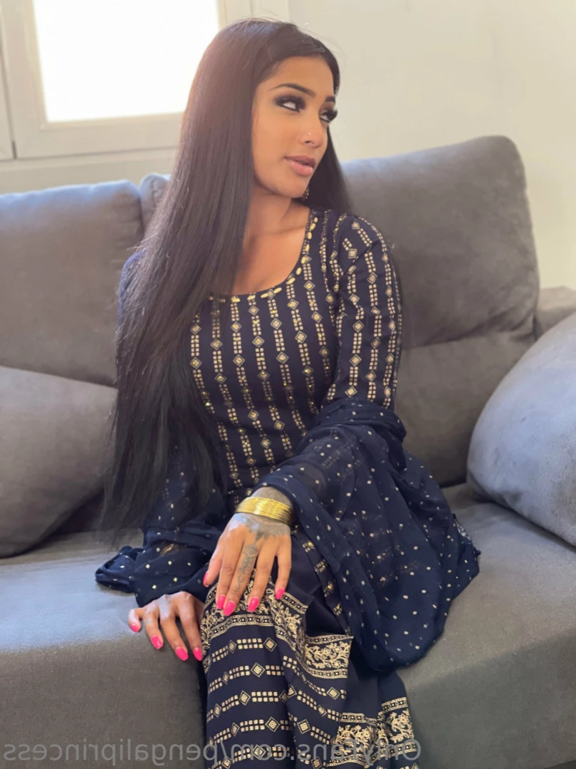 Yasmina Khan 💘 [ pengaliprincess ] Onlyfans leaked photo 11970210 on Hotleaks.tv