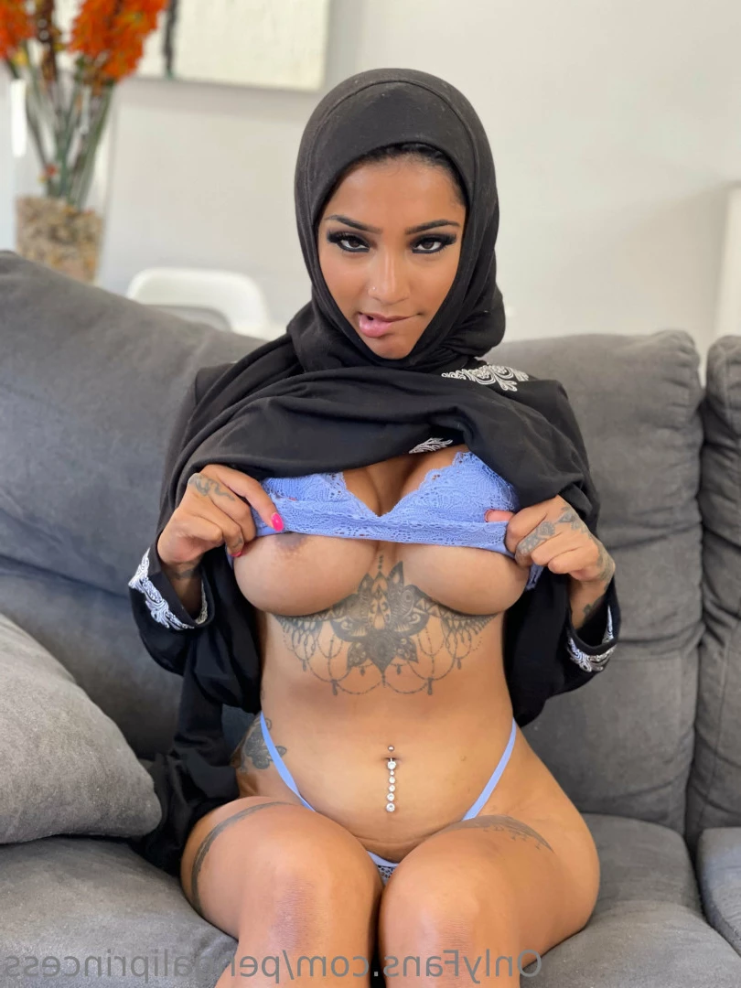 Yasmina Khan 💘 [ pengaliprincess ] Onlyfans leaked photo 13899186 on Hotleaks.tv