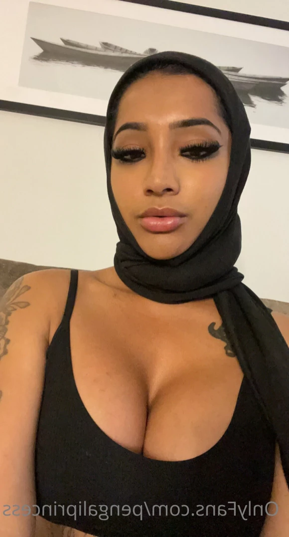 Yasmina Khan 💘 [ pengaliprincess ] Onlyfans leaked photo 13899390 on Hotleaks.tv