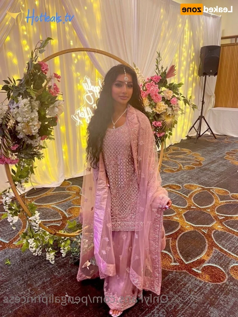 Yasmina Khan 💘 [ pengaliprincess ] Onlyfans leaked photo 14532895 on Hotleaks.tv