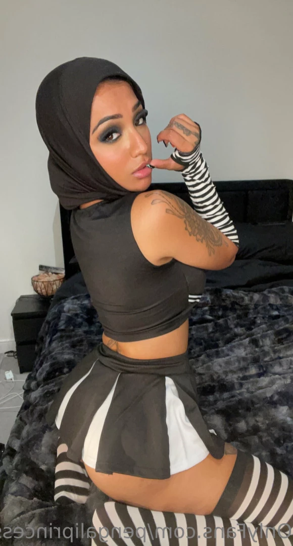Yasmina Khan 💘 [ pengaliprincess ] Onlyfans leaked photo 16229062 on Hotleaks.tv