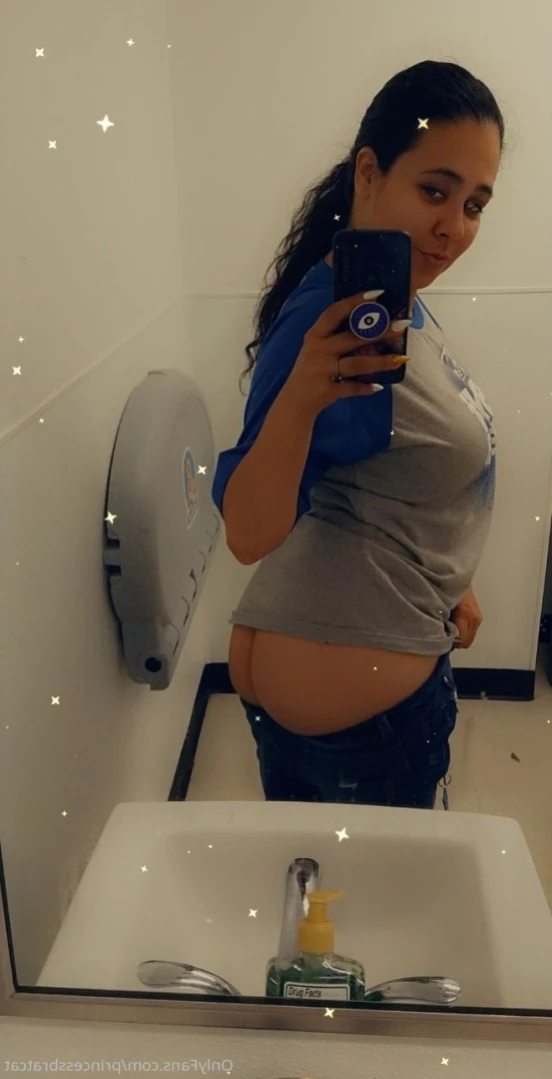princessbratcat Onlyfans leaked photo 15576953 on Hotleaks.tv