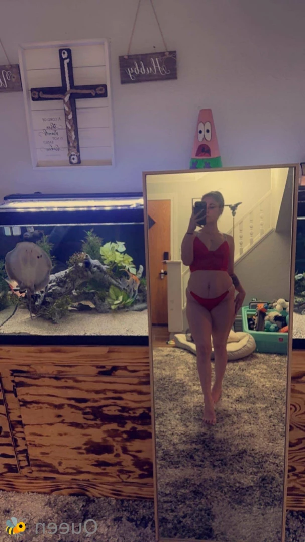 𝓠𝓾𝓮𝓮𝓷 𝓑𝓮𝓮💕 [ queenbitch1998 ] Onlyfans leaked photo 12944942 on Hotleaks.tv