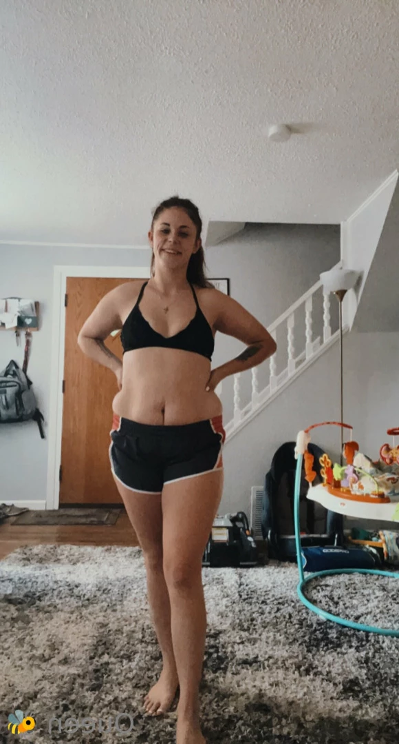 𝓠𝓾𝓮𝓮𝓷 𝓑𝓮𝓮💕 [ queenbitch1998 ] Onlyfans leaked photo 12944964 on Hotleaks.tv