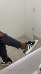 queenfeetred Onlyfans leaked video 18082455 on Hotleaks.tv