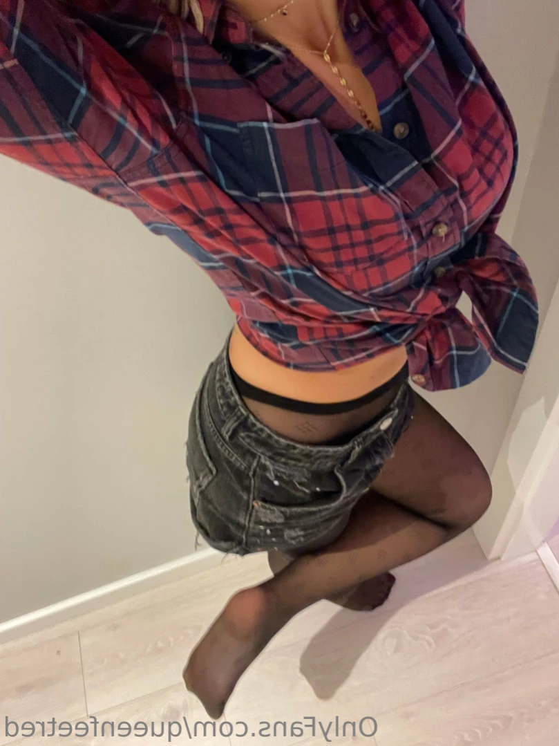 queenfeetred Onlyfans leaked photo 13068231 on Hotleaks.tv