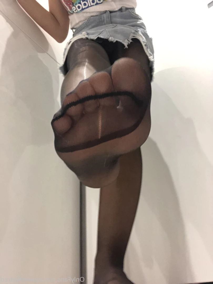 queenfeetred Onlyfans leaked photo 13835608 on Hotleaks.tv
