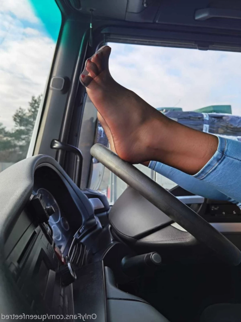 queenfeetred Onlyfans leaked photo 16200618 on Hotleaks.tv