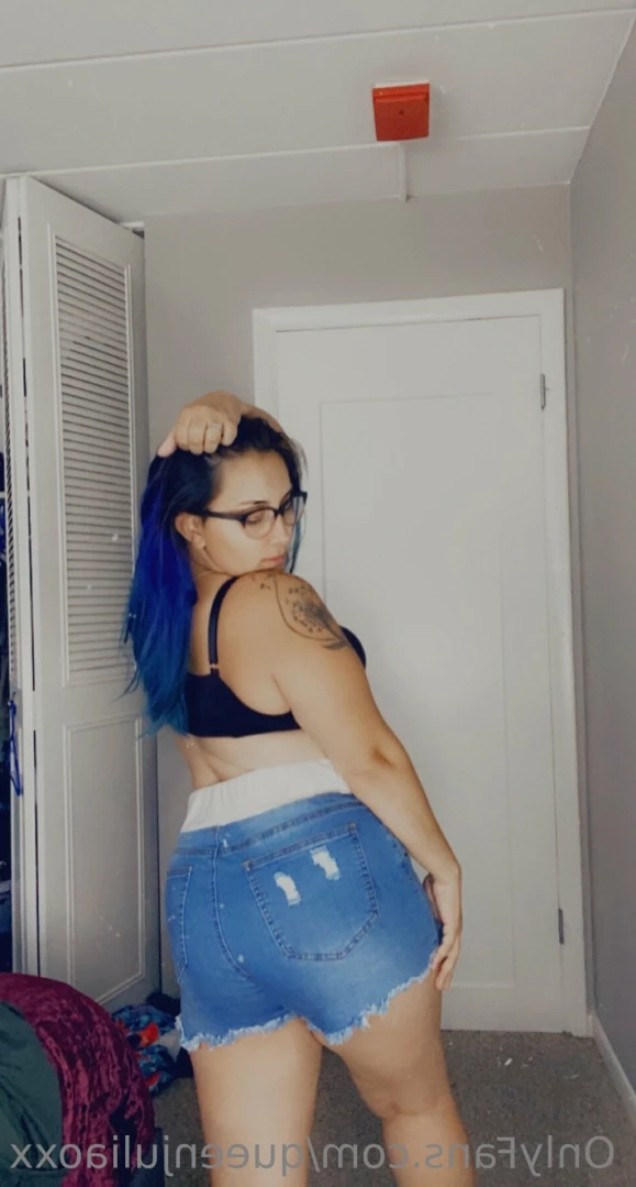 💋Julia Free🖤 [ queenjuliaoxx ] Onlyfans leaked photo 14670506 on Hotleaks.tv