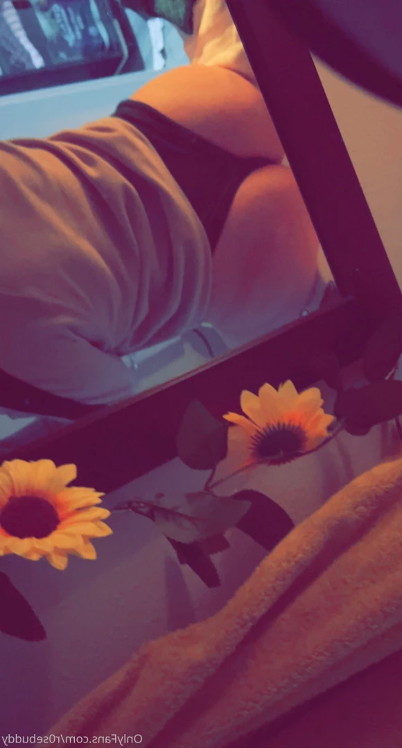 Rosebud 🌹 [ r0sebuddy ] Onlyfans leaked photo 12950232 on Hotleaks.tv