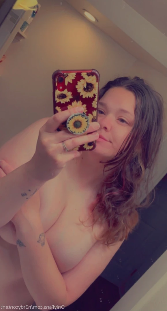 Rosebud 🌹 [ r0sebuddy ] Onlyfans leaked photo 15079875 on Hotleaks.tv