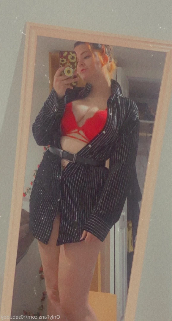 Rosebud 🌹 [ r0sebuddy ] Onlyfans leaked photo 16036414 on Hotleaks.tv