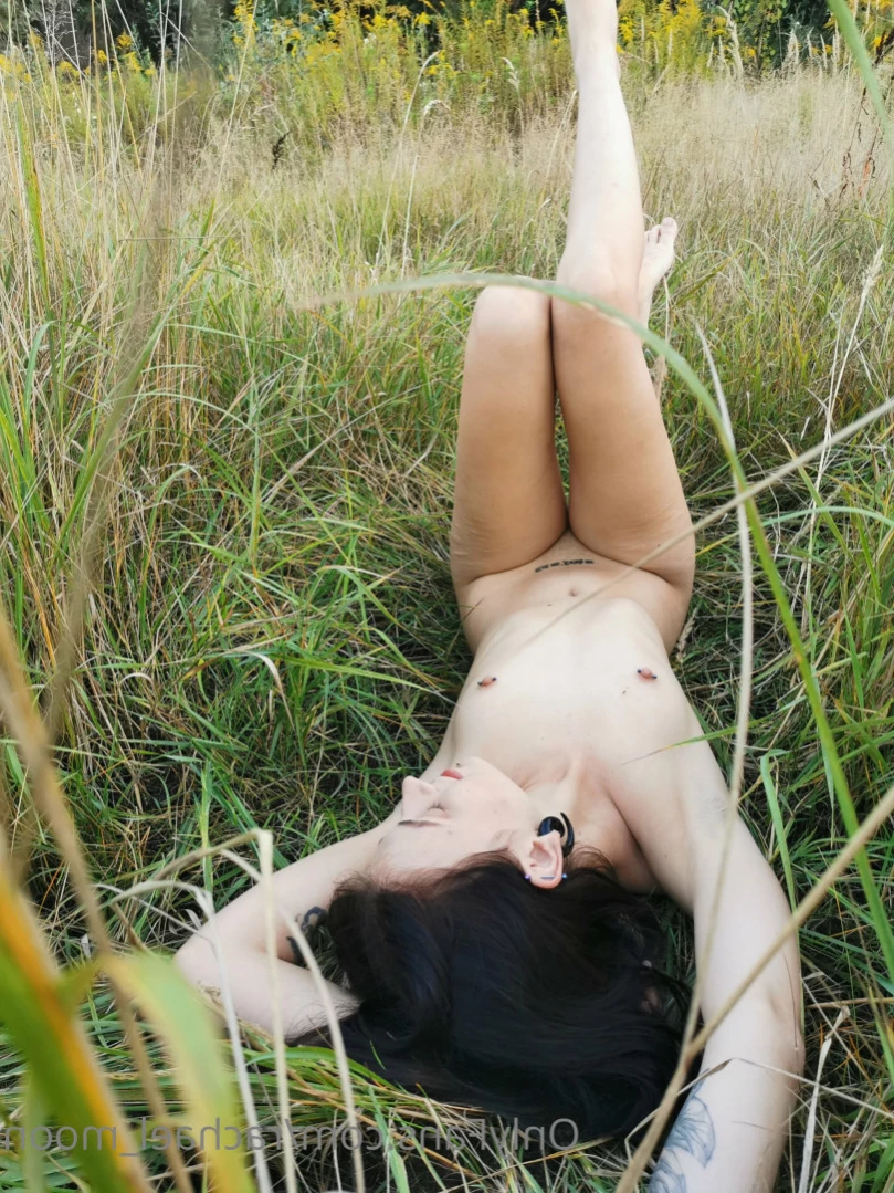 Rachael Moon 🌙 [ rachael_moon ] Onlyfans leaked photo 13693884 on Hotleaks.tv