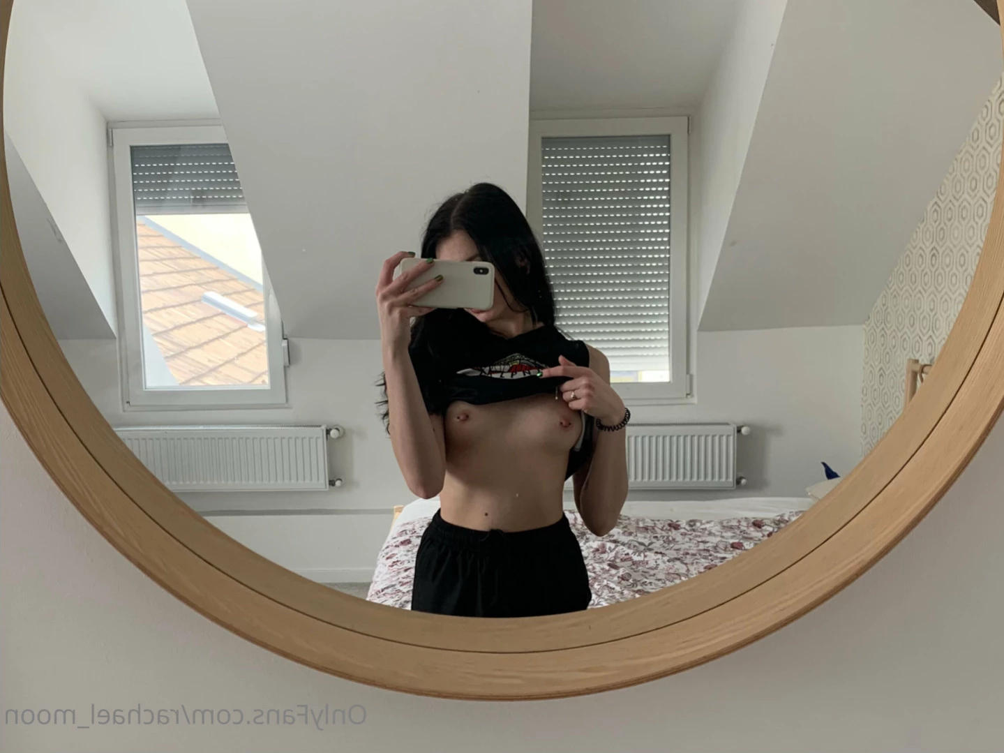 Rachael Moon 🌙 [ rachael_moon ] Onlyfans leaked photo 14217385 on Hotleaks.tv