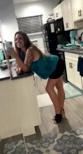 💚Mrs.Rachel Green [ rachel_green69 ] Onlyfans leaked video 18081595 on Hotleaks.tv