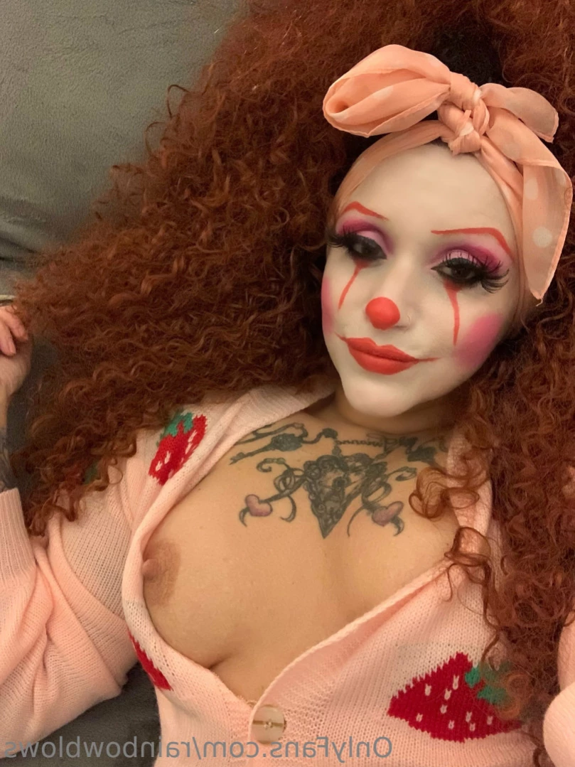 🤡🌈 Rainbow🌈🤡 [ rainbowblows ] Onlyfans leaked photo 12865769 on Hotleaks.tv