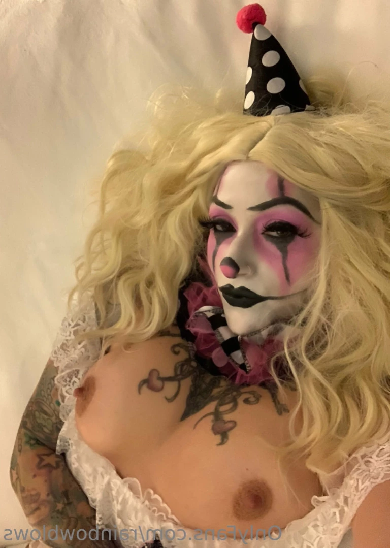 🤡🌈 Rainbow🌈🤡 [ rainbowblows ] Onlyfans leaked photo 13763674 on Hotleaks.tv
