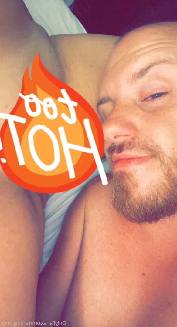 RantingRiley [ ranting_riley ] Onlyfans leaked photo 11439757 on Hotleaks.tv