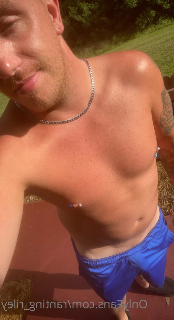 RantingRiley [ ranting_riley ] Onlyfans leaked photo 11947202 on Hotleaks.tv