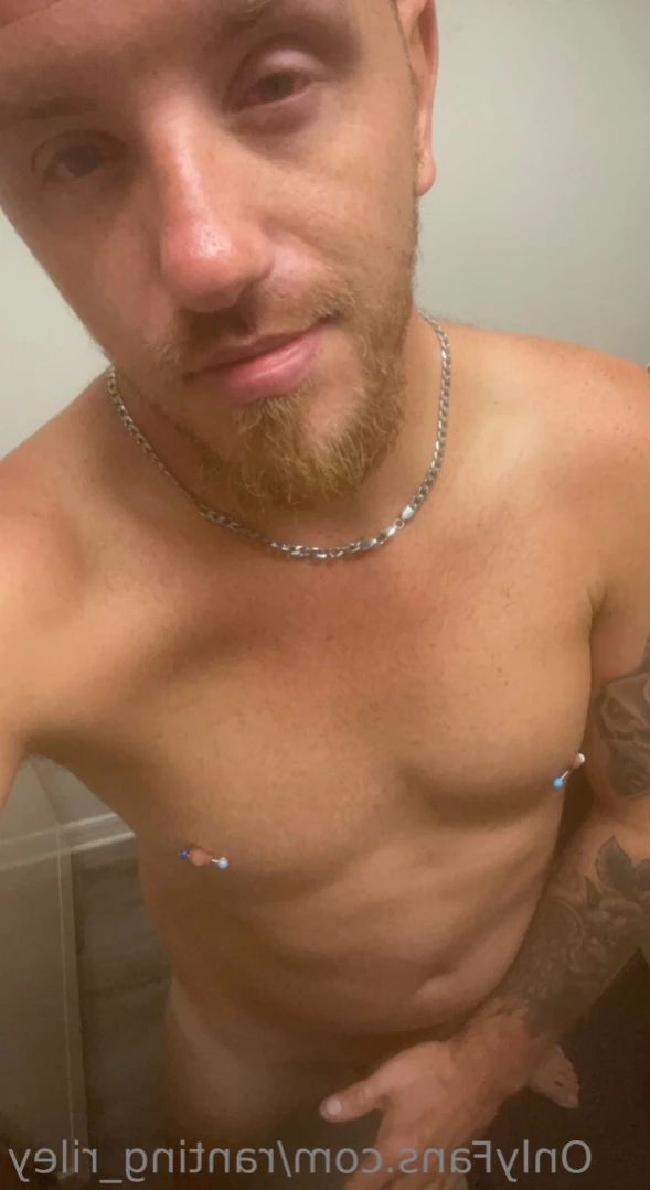 RantingRiley [ ranting_riley ] Onlyfans leaked photo 12948104 on Hotleaks.tv