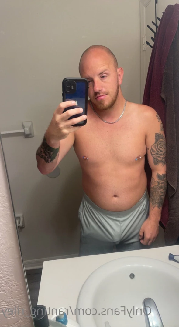 RantingRiley [ ranting_riley ] Onlyfans leaked photo 13823711 on Hotleaks.tv