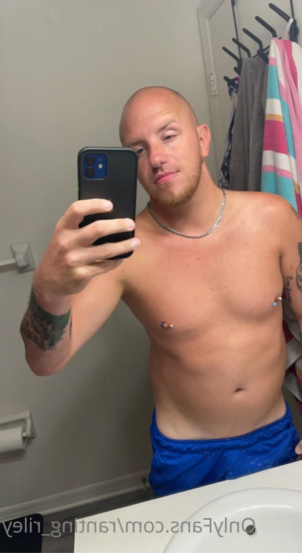 RantingRiley [ ranting_riley ] Onlyfans leaked photo 13823779 on Hotleaks.tv
