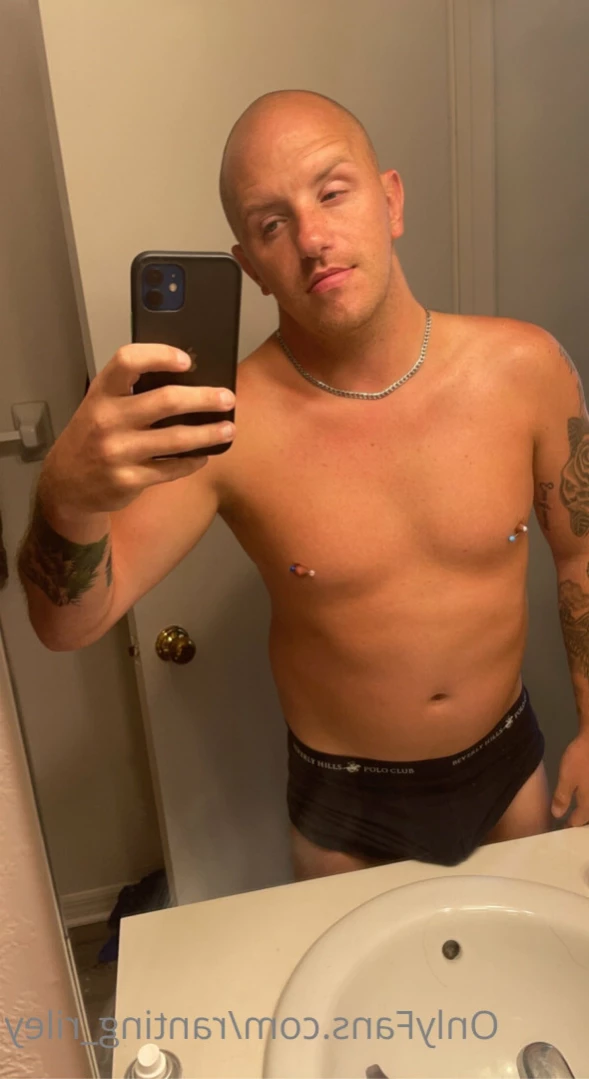 RantingRiley [ ranting_riley ] Onlyfans leaked photo 13823969 on Hotleaks.tv