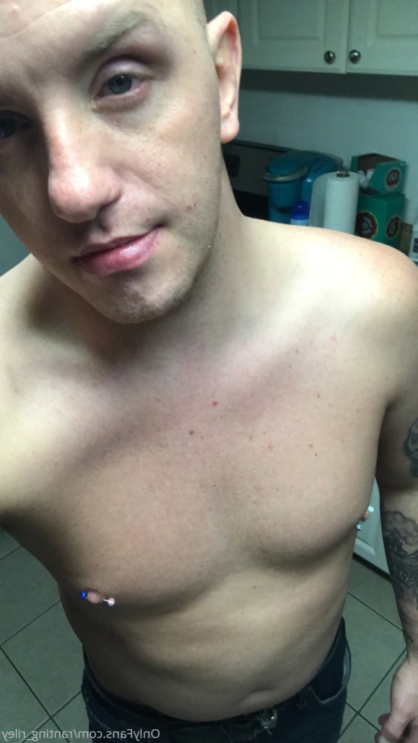 RantingRiley [ ranting_riley ] Onlyfans leaked photo 13824036 on Hotleaks.tv