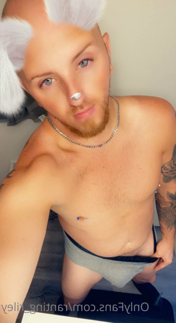 RantingRiley [ ranting_riley ] Onlyfans leaked photo 14451842 on Hotleaks.tv