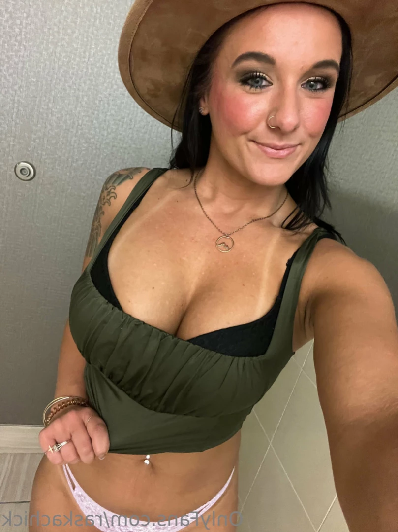 Raska Chick [ raskachick ] Onlyfans leaked photo 14214606 on Hotleaks.tv