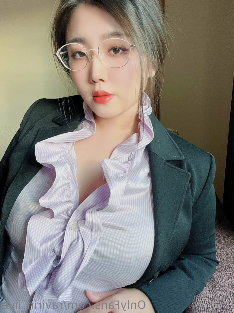 ✧𝐫𝐚𝐯𝐢𝐫𝐢𝐧✧ [ ravirin_live ] Onlyfans leaked photo 11439955 on Hotleaks.tv
