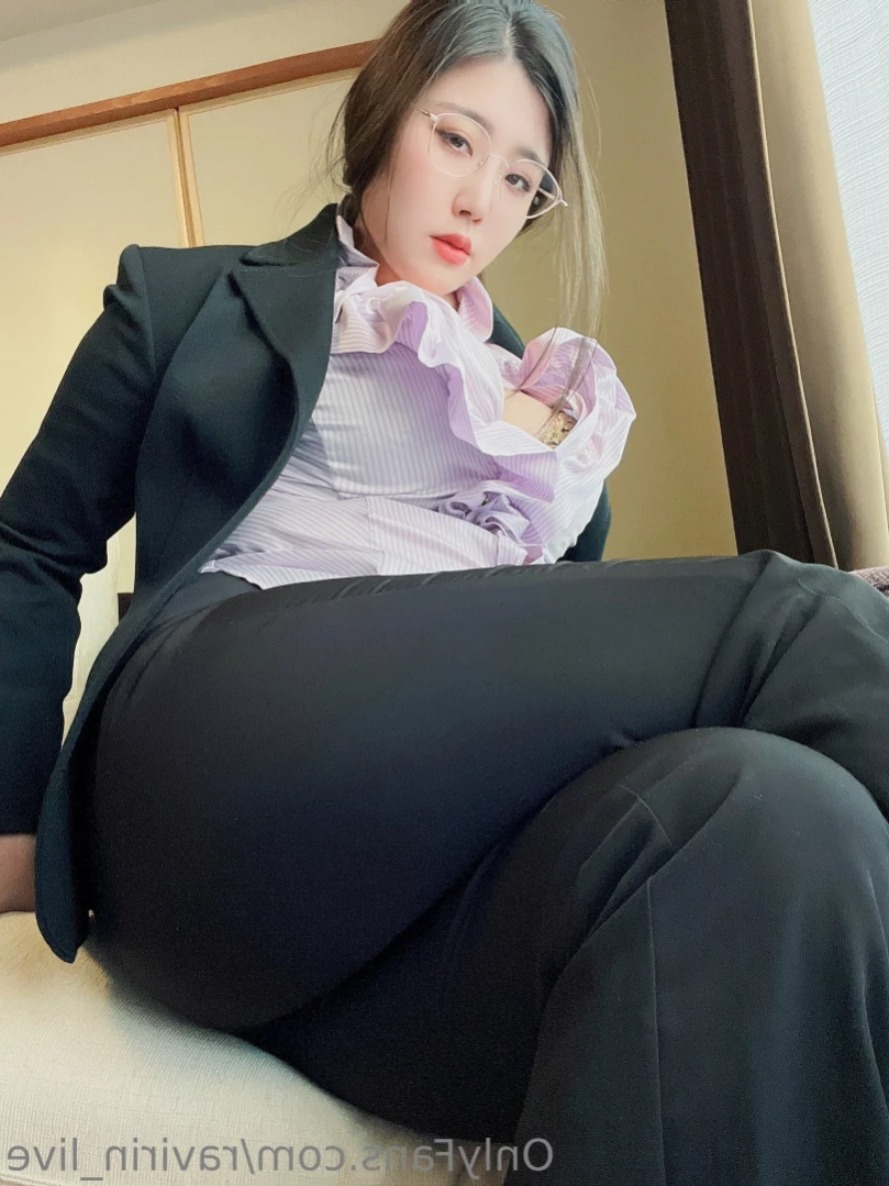 ✧𝐫𝐚𝐯𝐢𝐫𝐢𝐧✧ [ ravirin_live ] Onlyfans leaked photo 12765217 on Hotleaks.tv