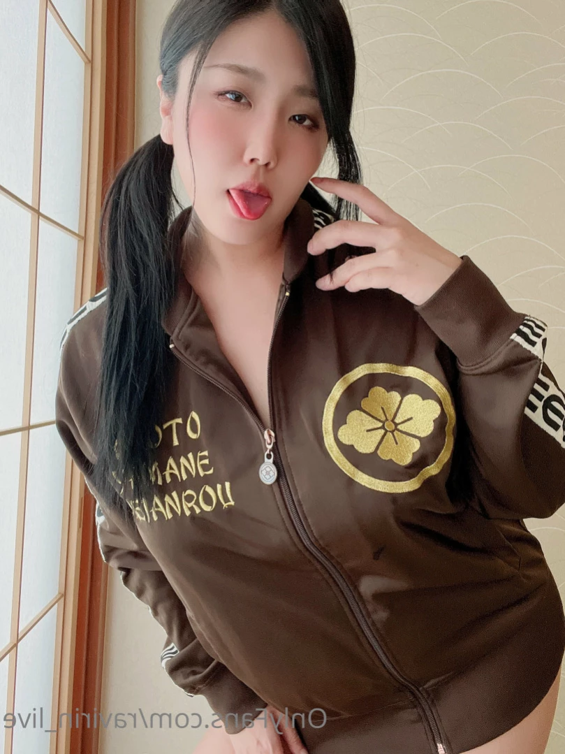 ✧𝐫𝐚𝐯𝐢𝐫𝐢𝐧✧ [ ravirin_live ] Onlyfans leaked photo 13811119 on Hotleaks.tv