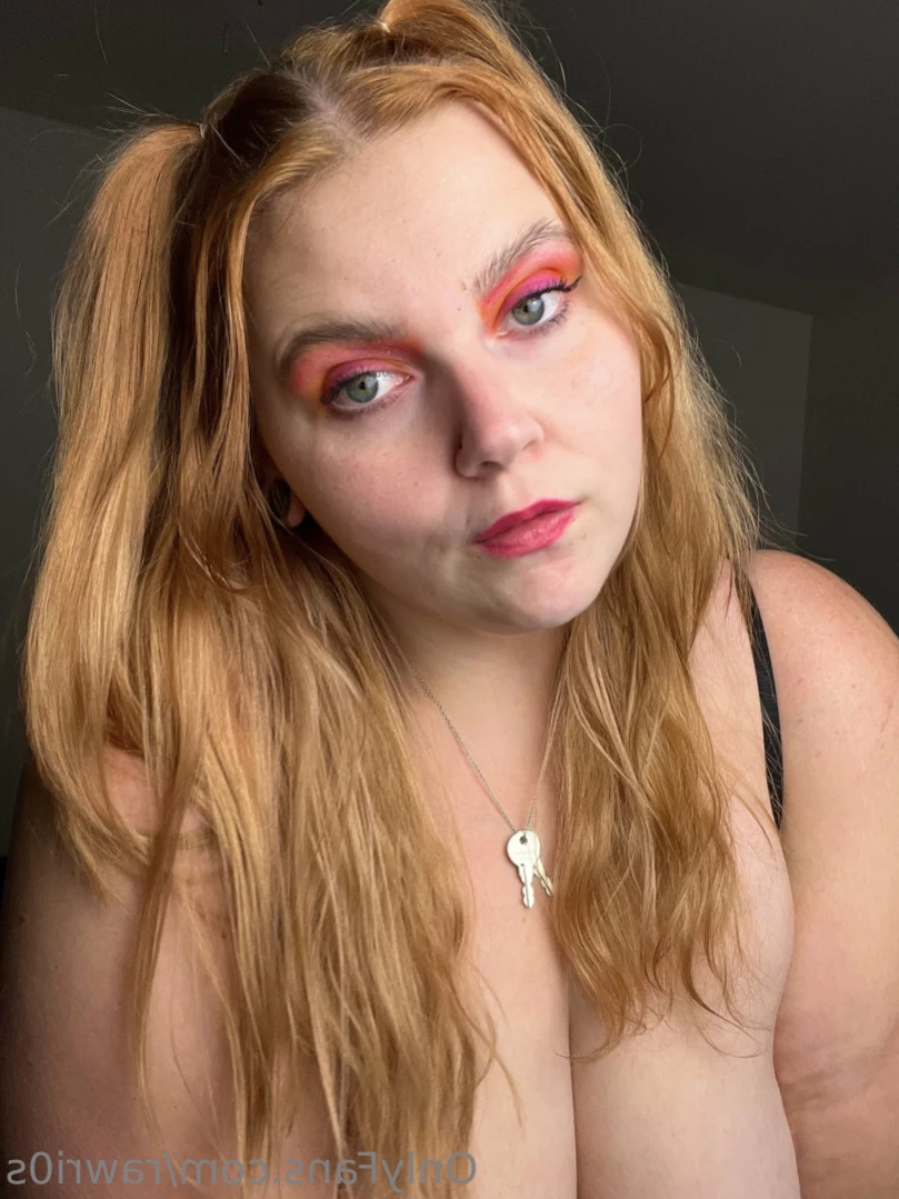 BB Applehoney [ rawri0s ] Onlyfans leaked photo 11946647 on Hotleaks.tv