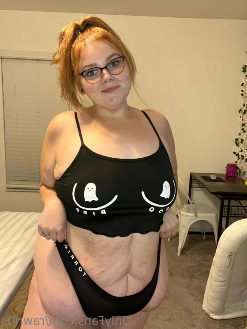 BB Applehoney [ rawri0s ] Onlyfans leaked photo 13808499 on Hotleaks.tv
