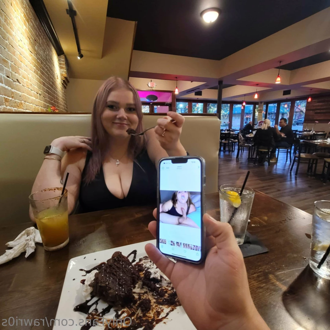 BB Applehoney [ rawri0s ] Onlyfans leaked photo 13809734 on Hotleaks.tv